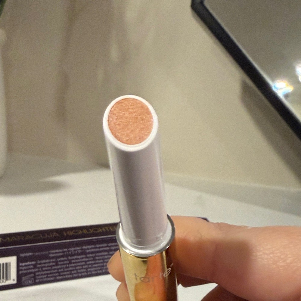 Tarte Maracuja Juicy Glow Highlighter - Champagne Glow - BRAND NEW makeup beauty - Picture 4 of 6